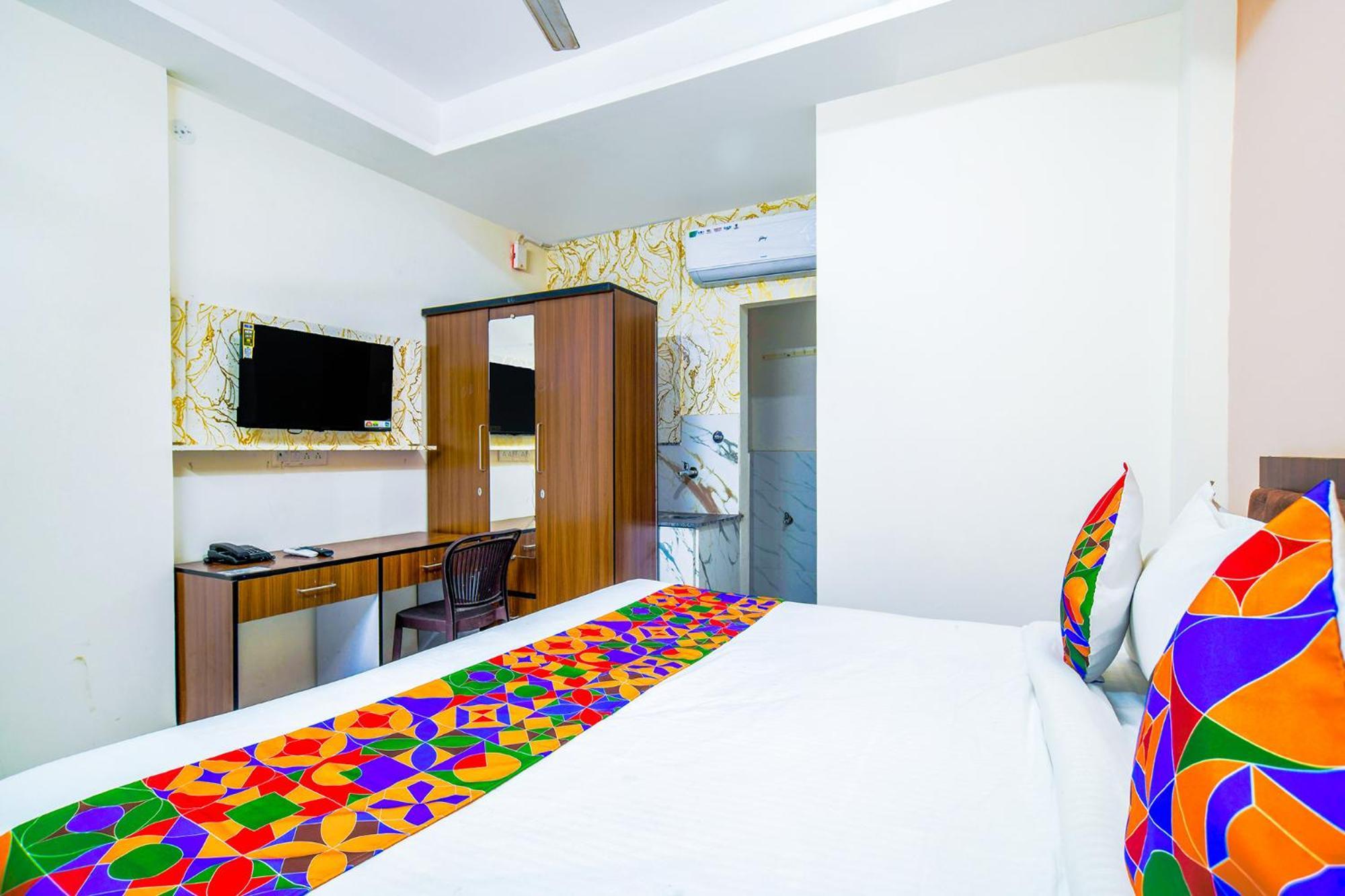 Hotel O Regal Индаур Экстерьер фото