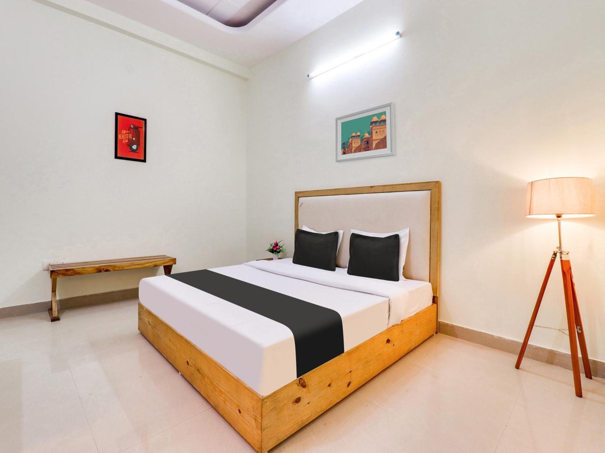 Hotel O Regal Индаур Экстерьер фото