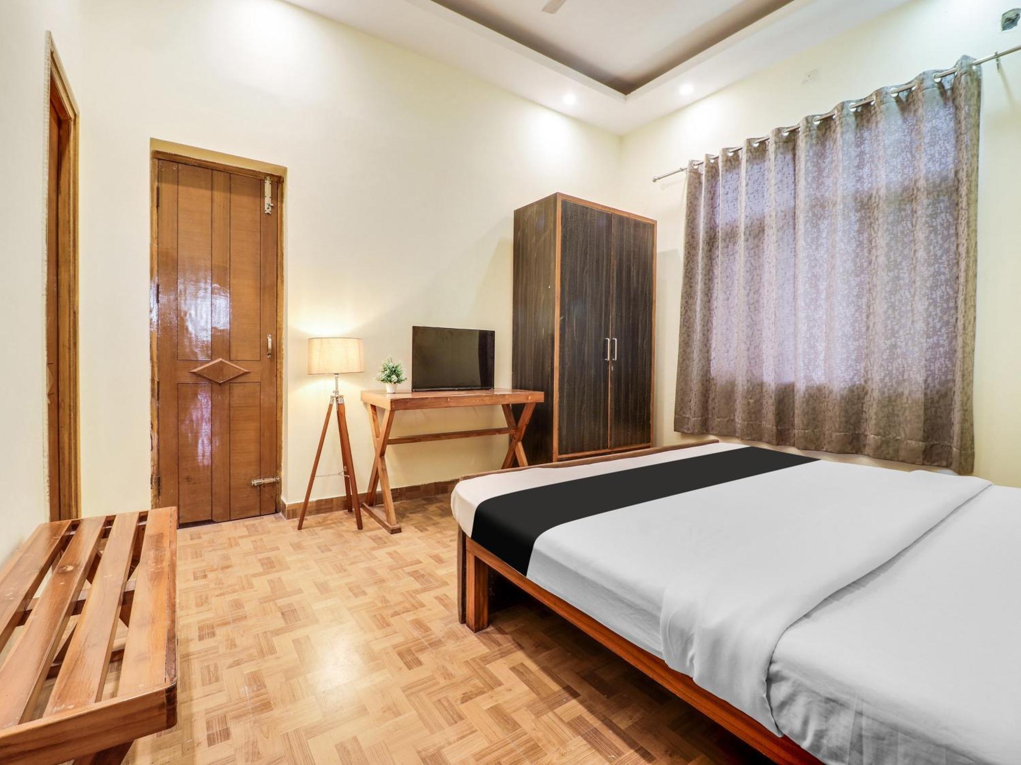 Hotel O Regal Индаур Экстерьер фото