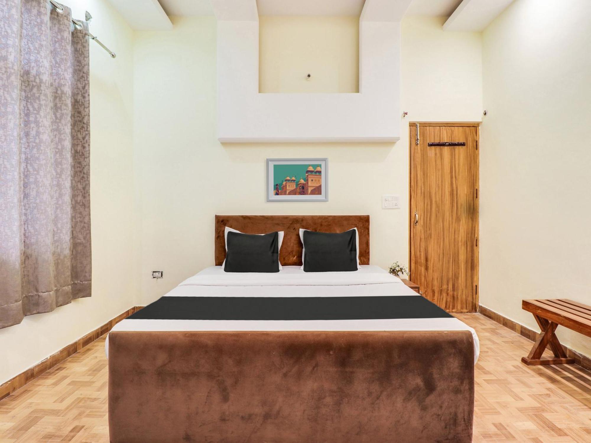 Hotel O Regal Индаур Экстерьер фото
